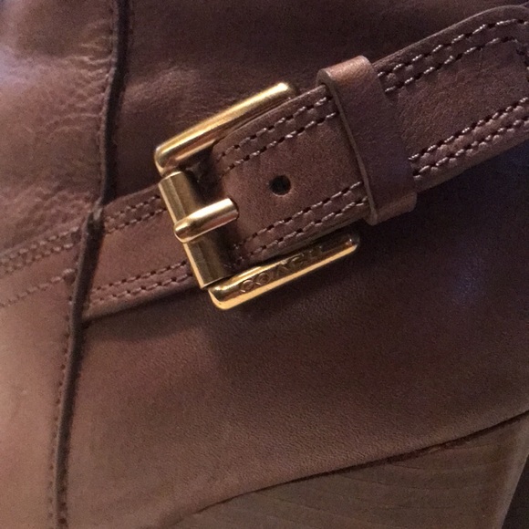 New COACH Brown Gold Leather “Dorthy” Boots - Picture 4 of 13